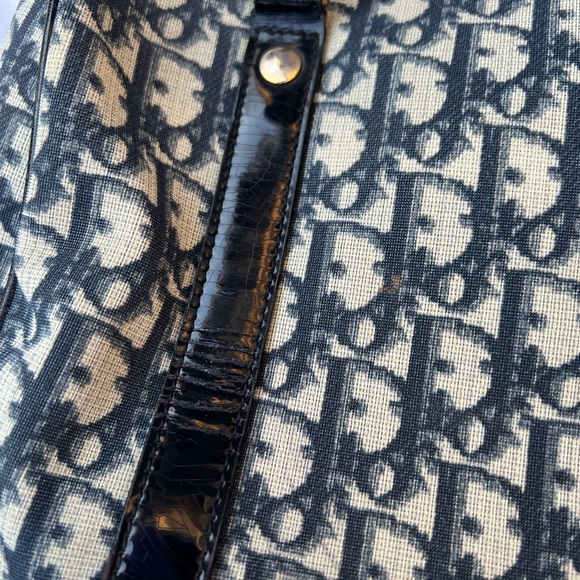 🚨🚨SOLD🚨🚨Dior Navy Trotter Boston Bag - Picture 2 of 14